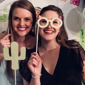 Meet your Posher, Becca